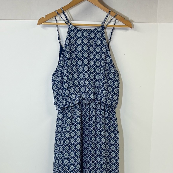 One Clothing Los Angeles Blue & White Tile Print Maxi Dress SZ M - Picture 2 of 10